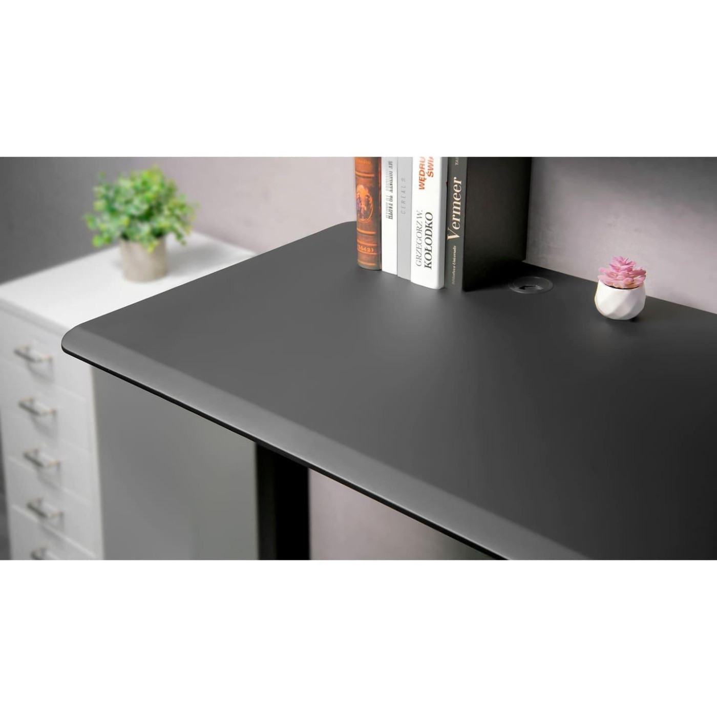 Геймерский стол Cougar Royal 150 Mossa Black (Royal 150 Mossa (Black)) U1