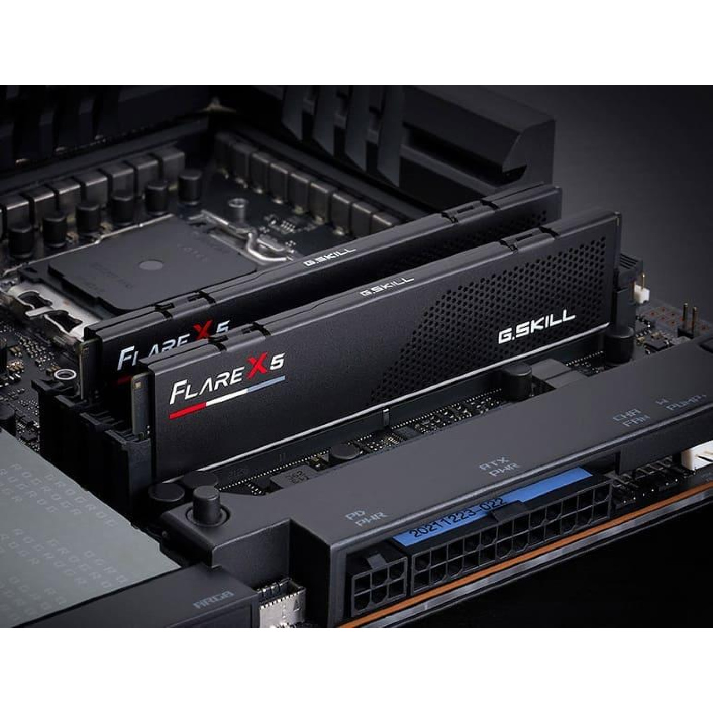 Модуль памяти G.Skill DDR5 32GB (2x16) Flare X5 5200Mhz (F5-5200J3636C16GX2-FX5)