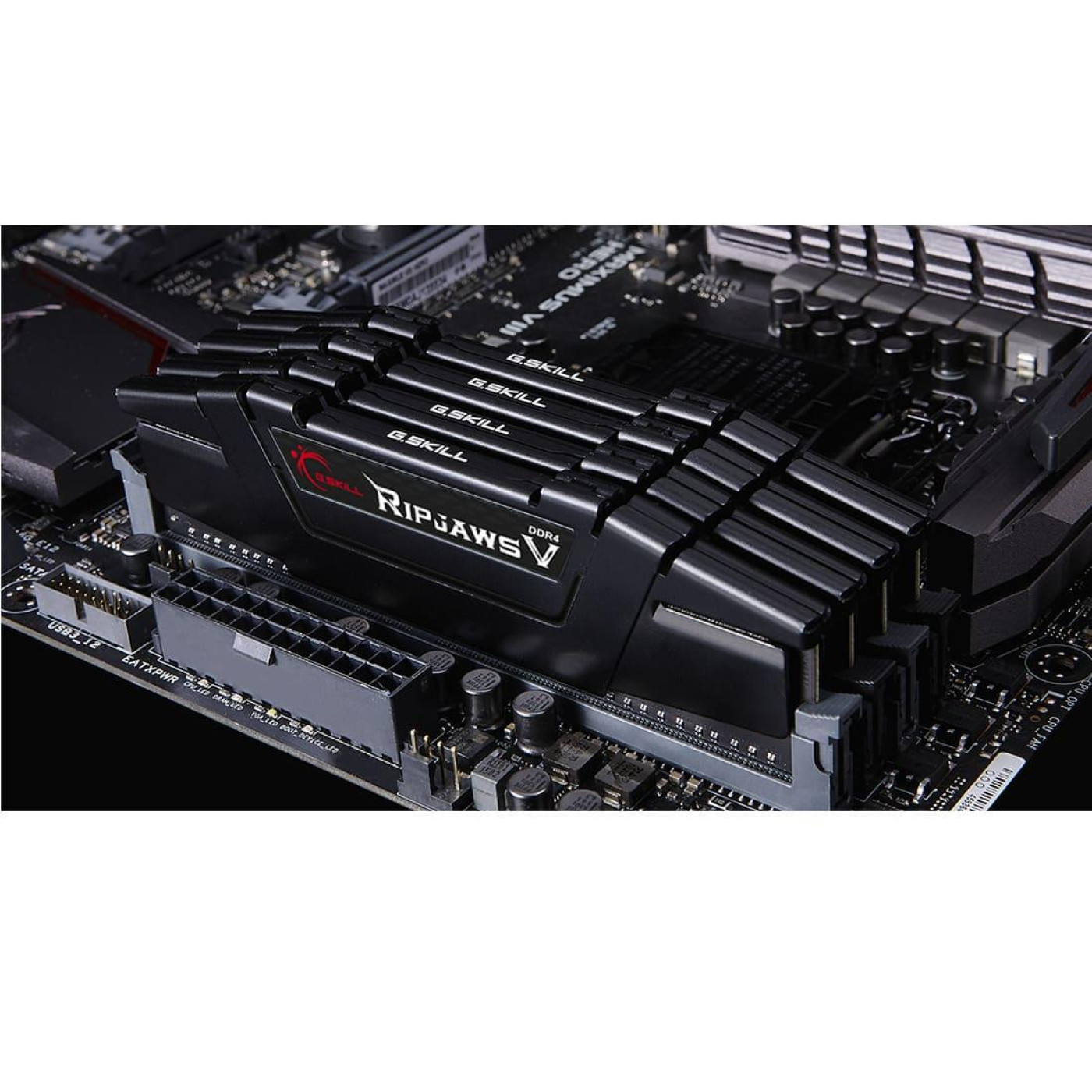 Модуль пам'яті DDR4 32GB (4x8) G.Skill 4000 MHz Ripjaws V Black (F4-4000C18Q-32GVK) Б/в