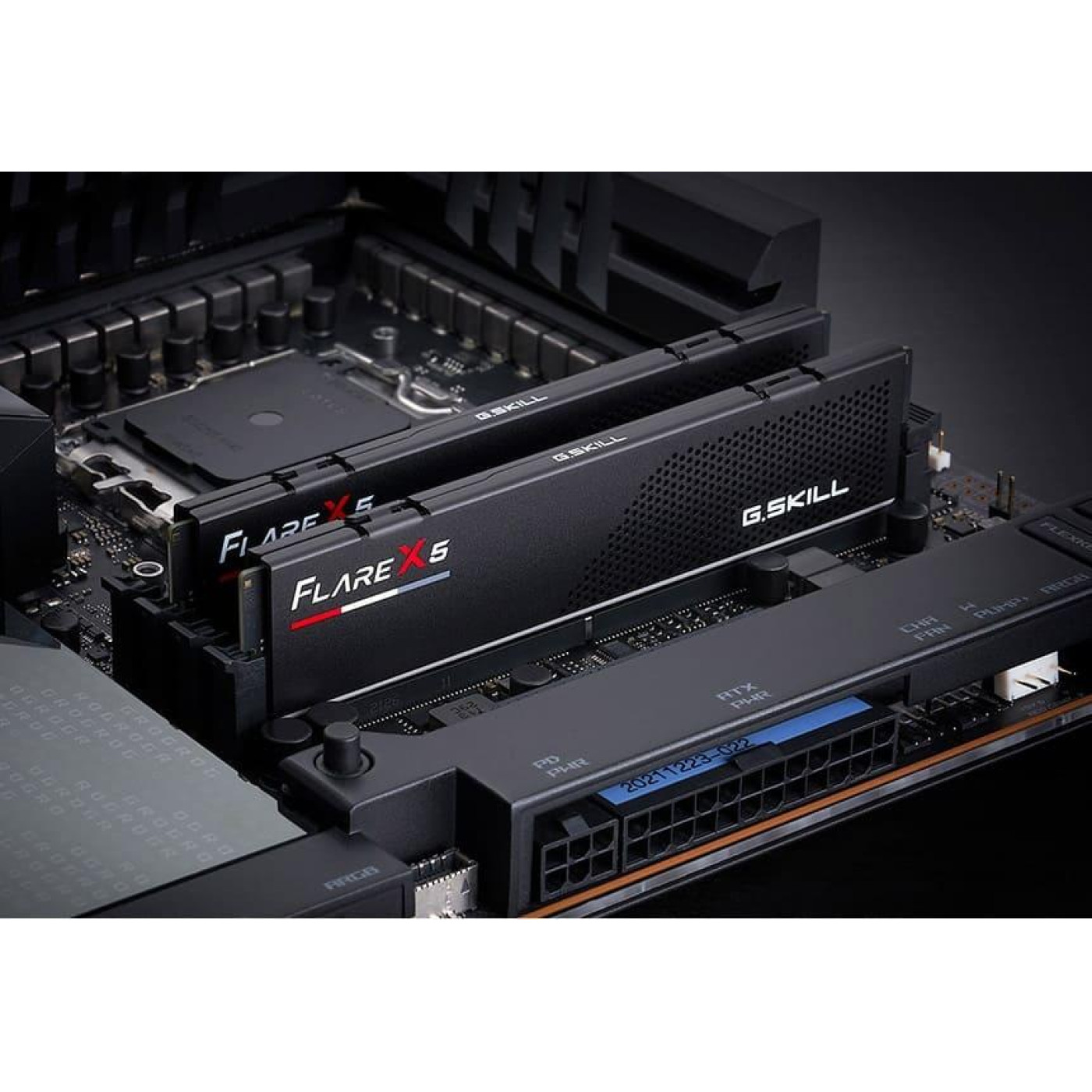 Модуль памяти G.Skill DDR5 64GB (2x32) Flare X5 6000Mhz Black AMD EXPO (F5-6000J3040G32GX2-FX5)