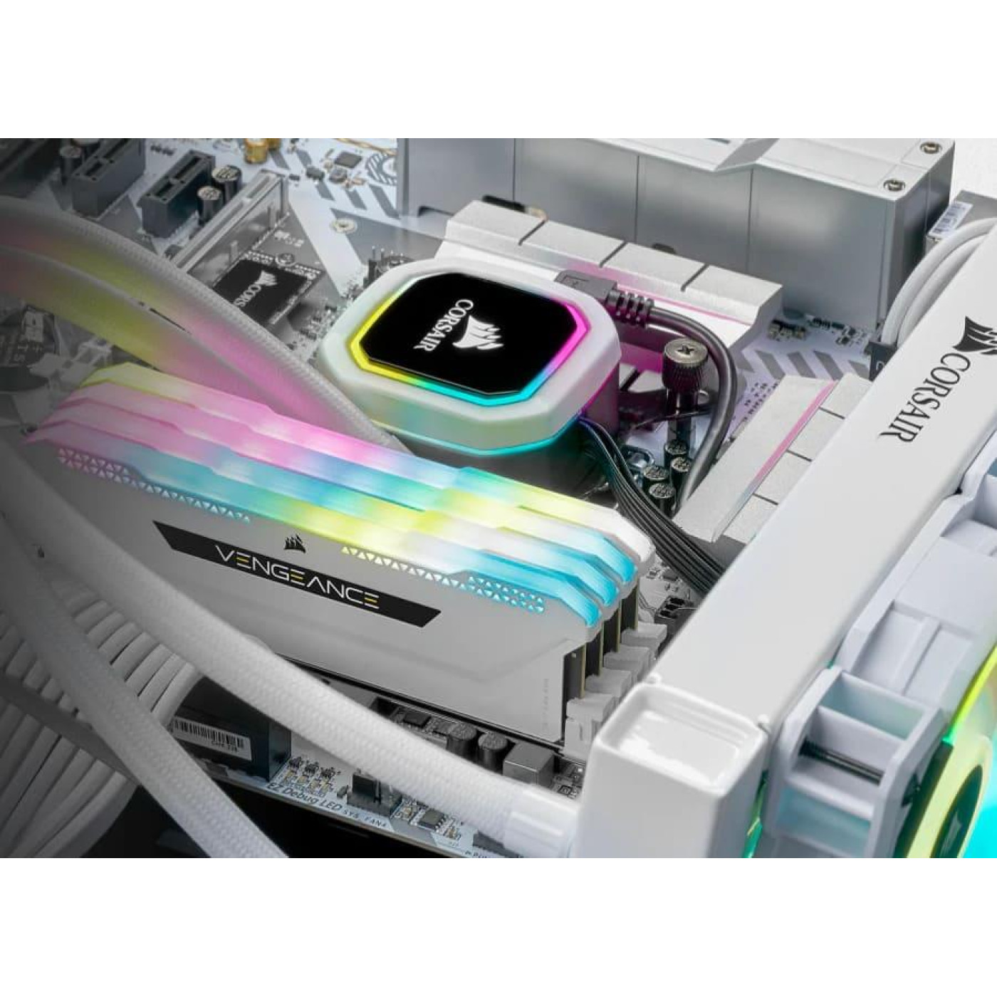 Модуль пам'яті Corsair DDR4 16Gb Vengeance RGB Pro SL White 3200MHz (CMH32GX4M2E3200C16W 1 of 2 kit) Б/в