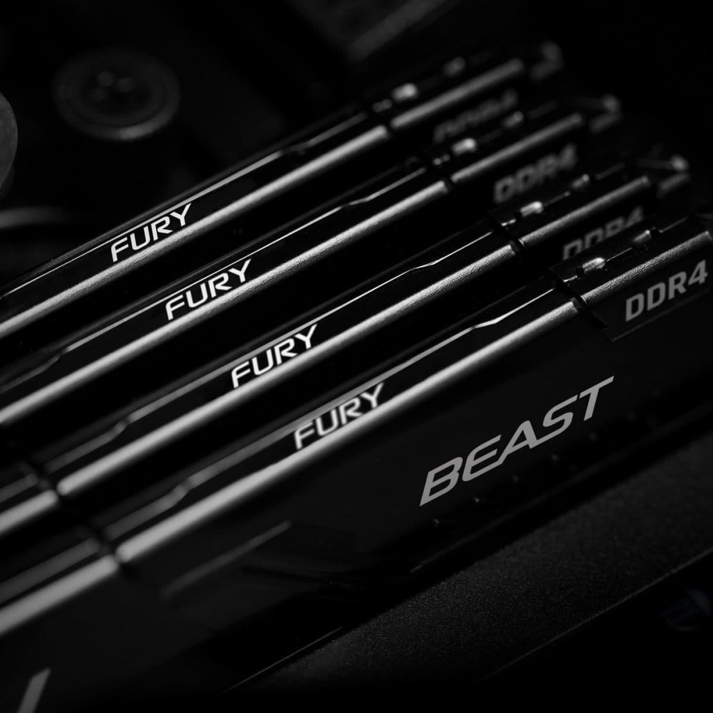 Модуль памяти Kingston Fury DDR4 16Gb (2x8) Beast 2666 MHz Black (KF426C16BBK2/16) Б/у