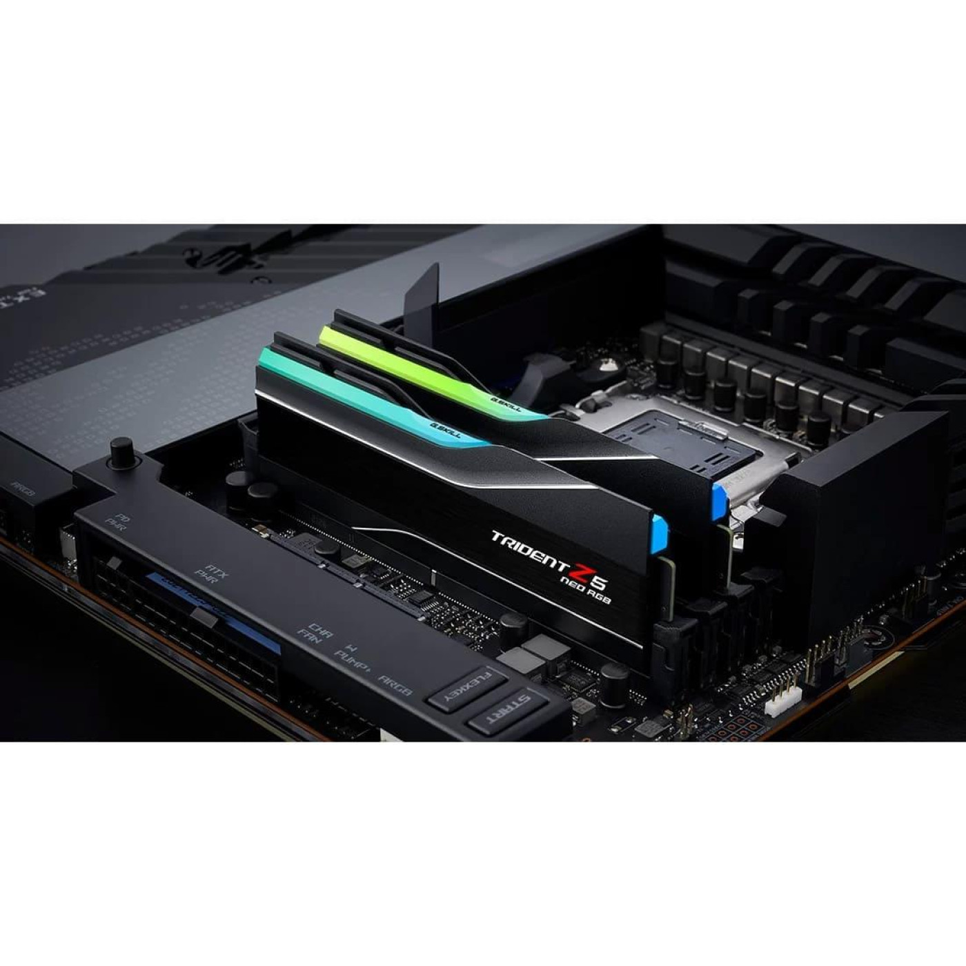 Модуль пам'яті G.Skill DDR5 64GB (2x32) Trident Z5 Neo 6000 RGB Black AMD EXPO (F5-6000J3040G32GX2-TZ5NR) Б/в