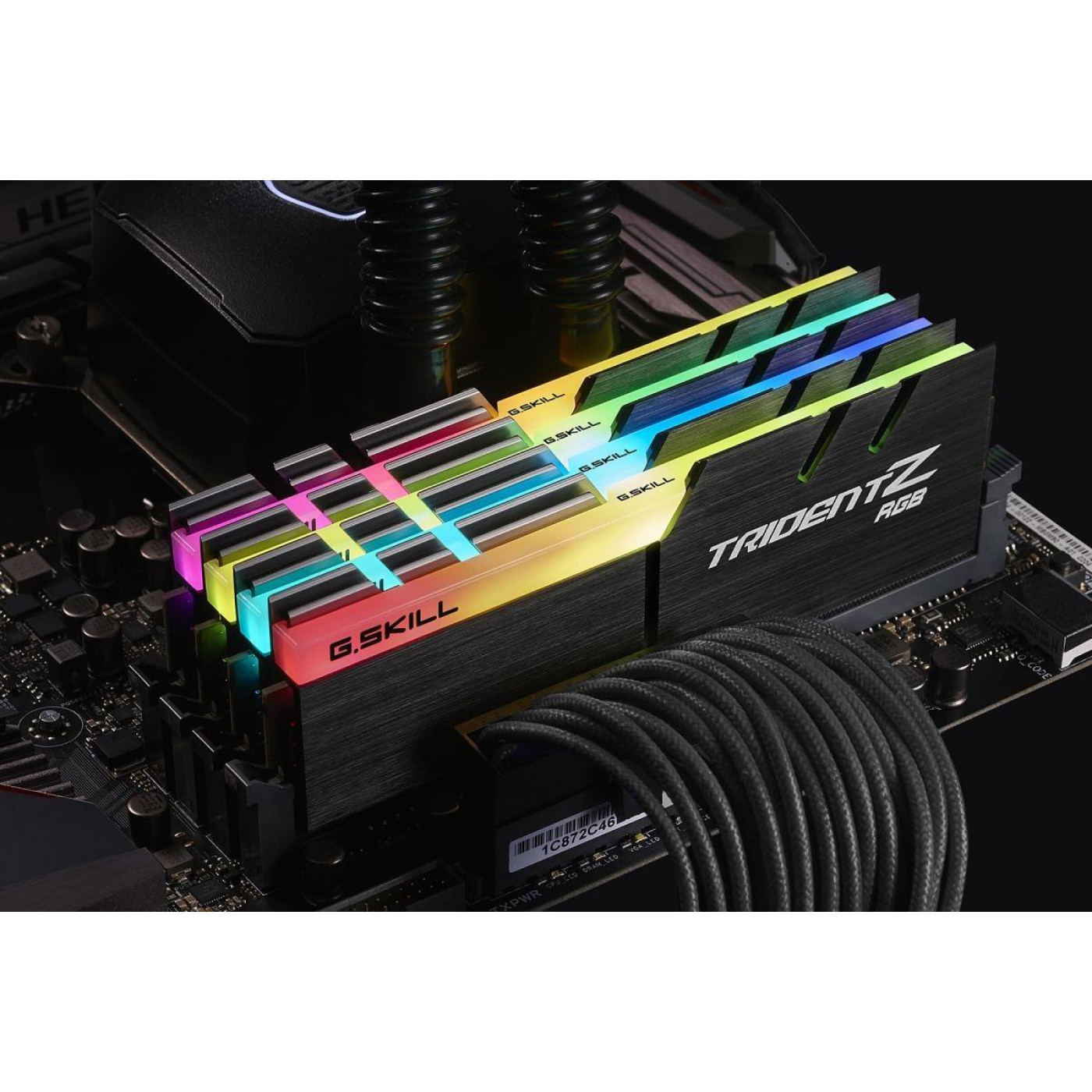 Модуль пам'яті G.Skill DDR4 32GB (2x16GB) 3200 MHz Trident Z RGB (F4-3600C16D-32GTZR) Б/в