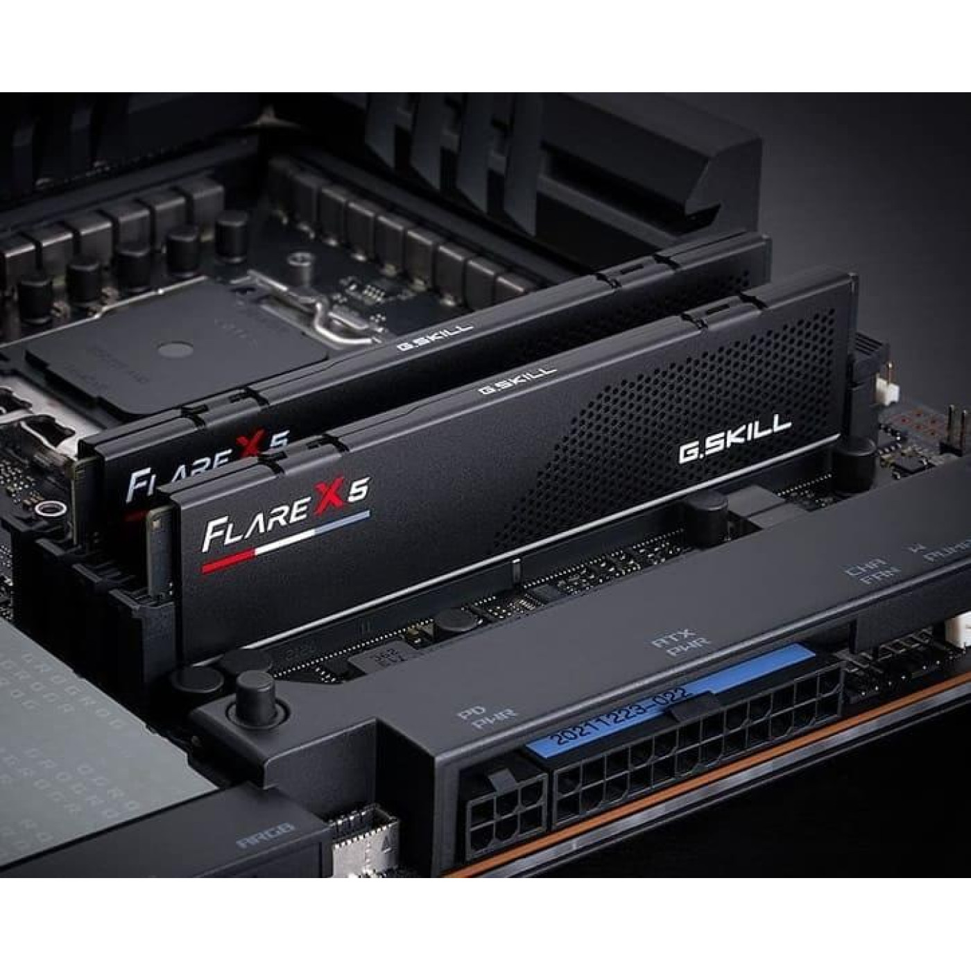 Модуль памяти G.Skill DDR5 32Gb (2x16) Flare X5 6000Mhz AMD EXPO/XMP 3.0 (F5-6000J3636F16GX2-FX5)