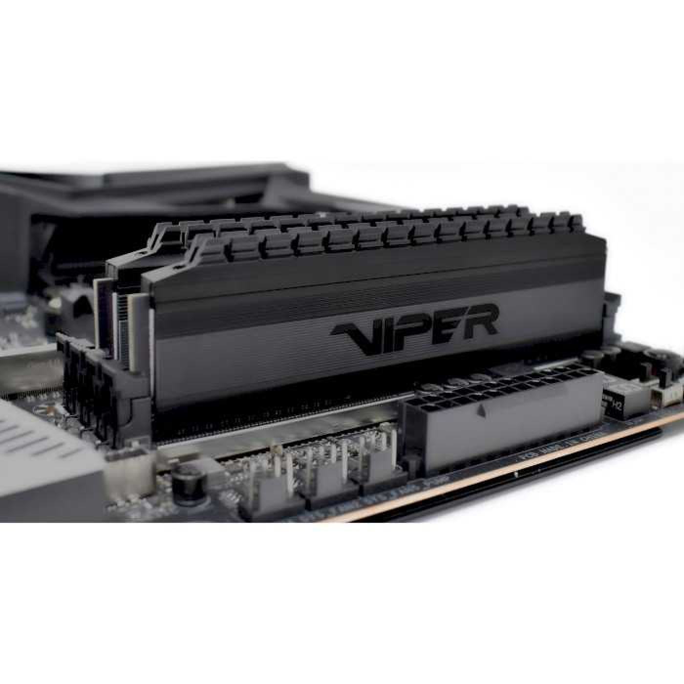 Модуль пам'яті Patriot DDR4 16Gb (2x8) Viper 4 Blackout 3600 MHz (PVB416G360C8K) Б/в
