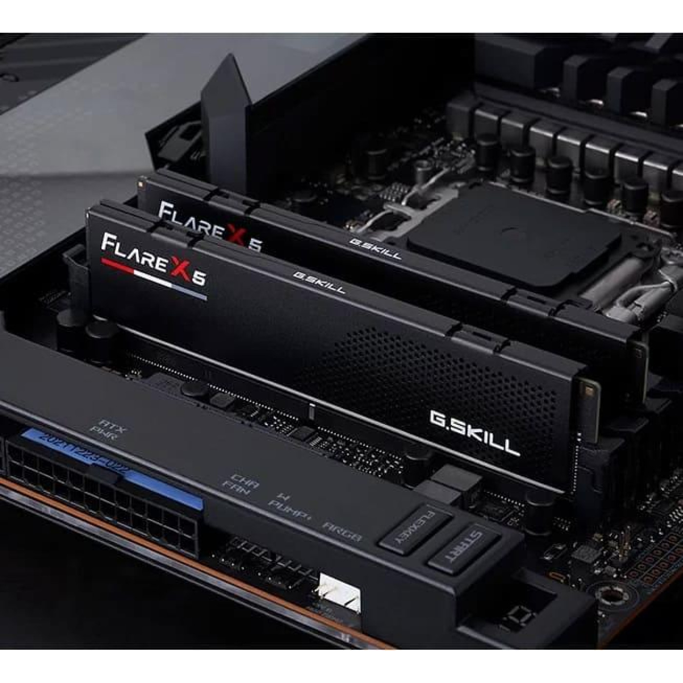 Модуль пам'яті G.Skill DDR5 64GB (2x32) Flare X5 6000Mhz Black XMP/AMD EXPO (F5-6000J3636F32GX2-FX5) U1