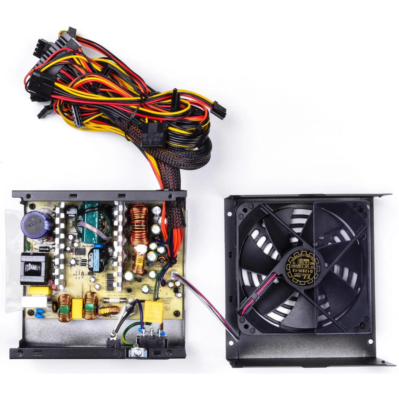 Блок питания QUBE 700W 80+ Bronze QBC-GPM-700W-80B (QBC-GPM-700W-80B) Б/у