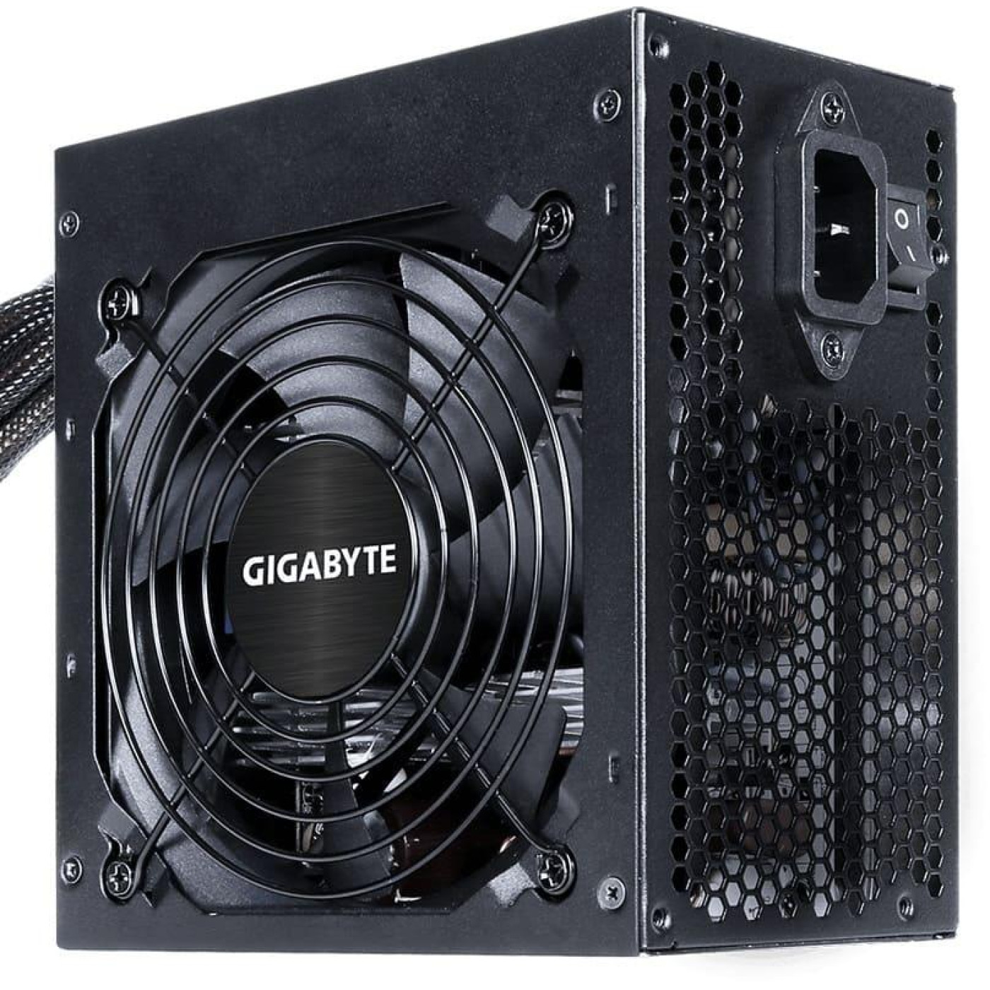 Блок живлення GIGABYTE P650B 650W 80+Bronze GP-P650B-UK (UK вилка) 80+ Bronze (GP-P650B-UK) Б/в