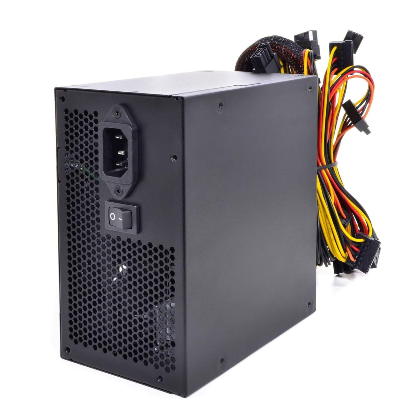 Блок живлення QUBE 700W (QBC-GPM-700W-80B Bulk) 80+ Bronze (QBC-GPM-700W-80Bulk)
