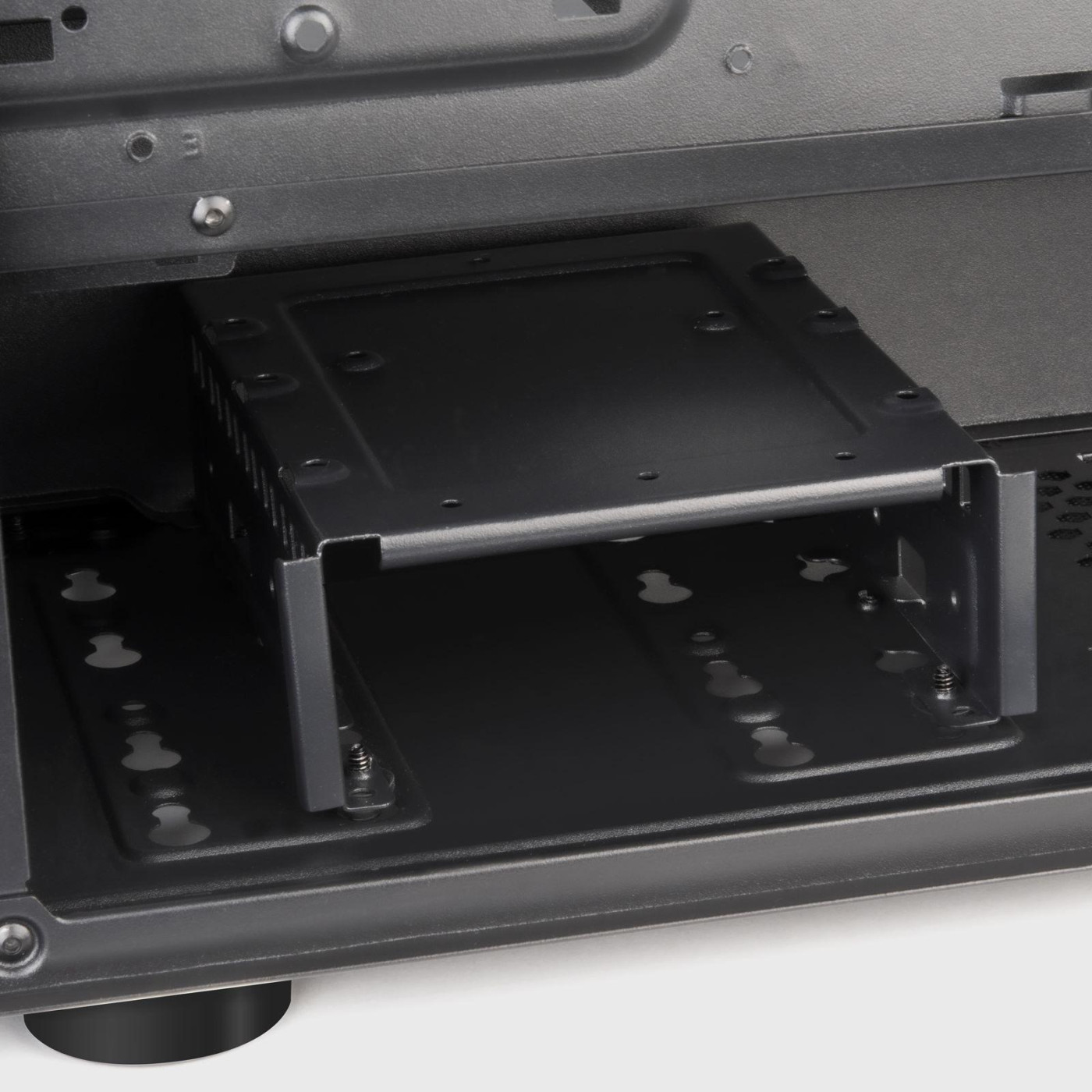 Корпус SilverStone FARA FAR1B-G-V2 (SST-FAR1B-G-V2) Без БП Б/в