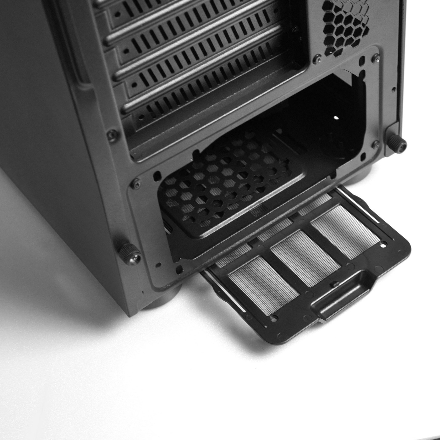 Корпус Chieftec SCORPION 4 (GL-04B-OP) Без БП