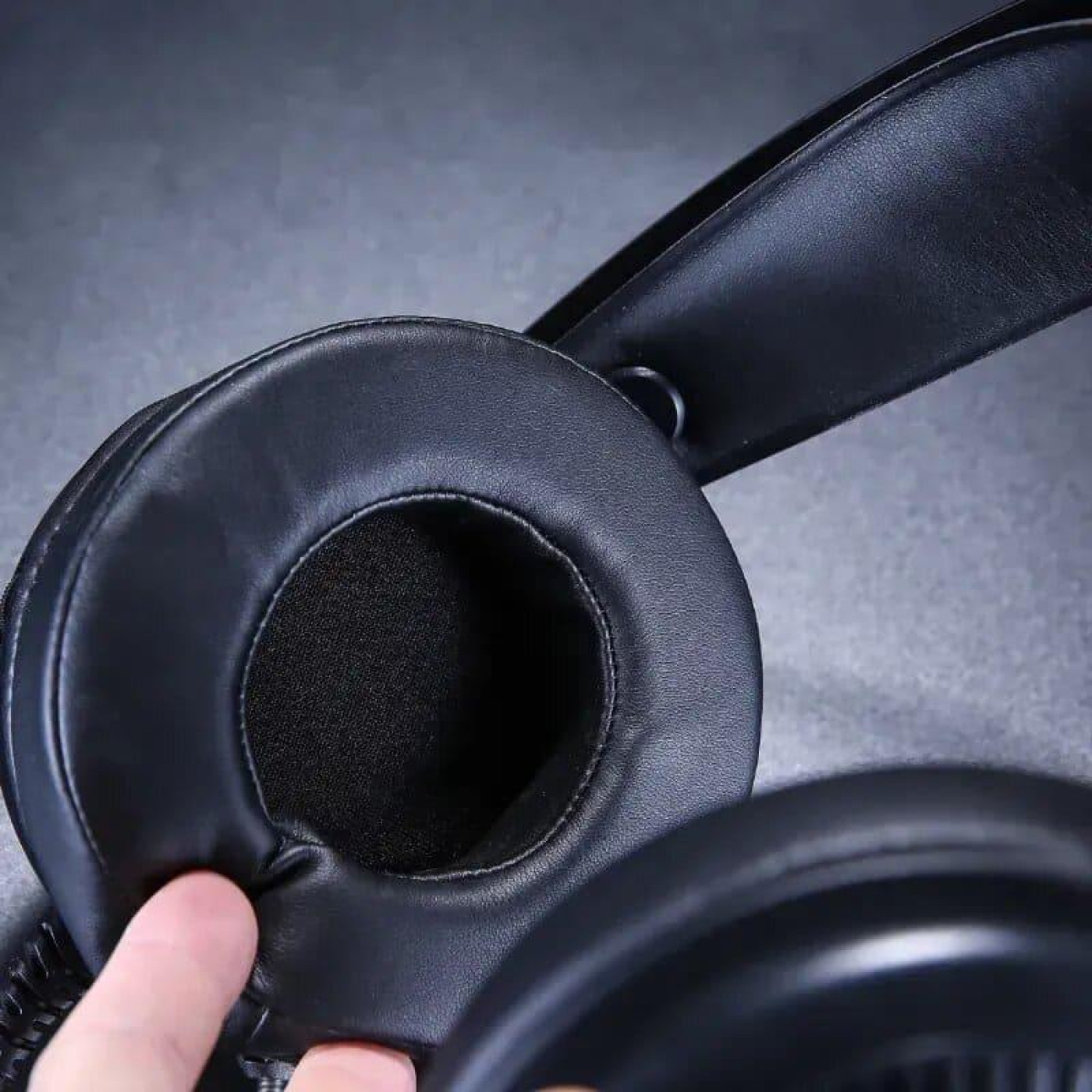 Игровая гарнитура DAREU EH416 Black (HS-EH416-BK)