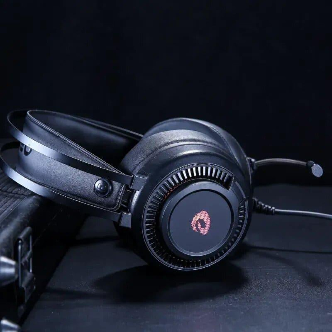 Игровая гарнитура DAREU EH416 Black (HS-EH416-BK)