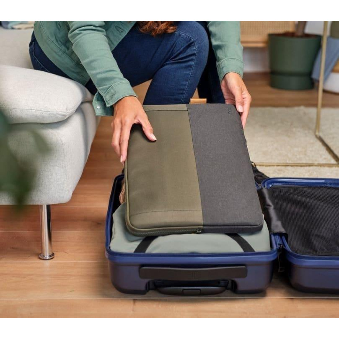 Чохол для ноутбука Trust 16 Lisboa Green (25247_TRUST)