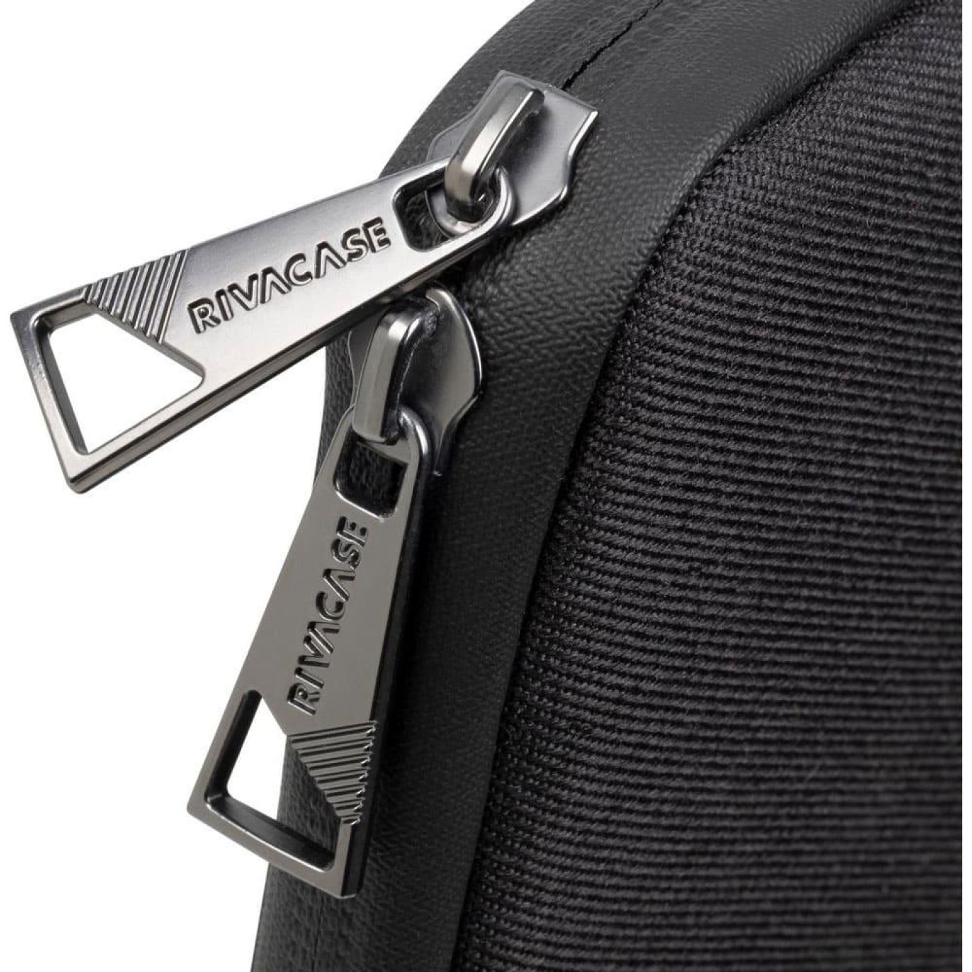 Чехол для ноутбука Rivacase 15