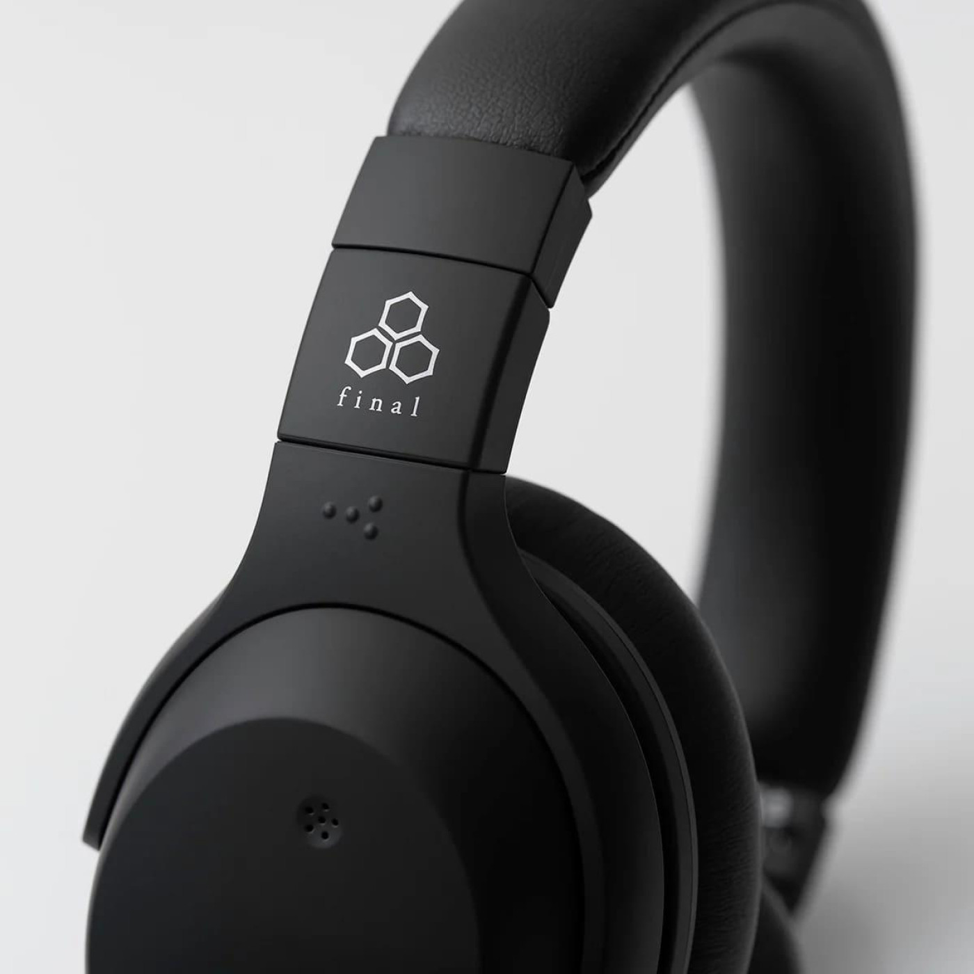 Наушники Final Audio UX2000 Black (90403537)