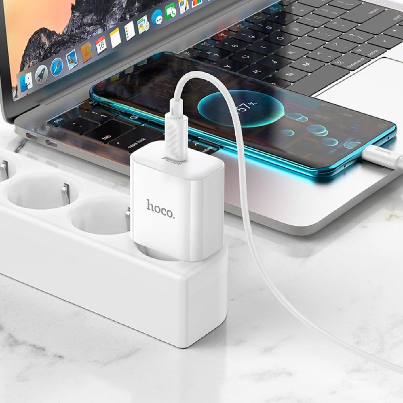 Зарядное устройство Hoco C76A Pro Majestic single port PD30W charger set (Type-C to Type-C)(EU) White (6942007616324)