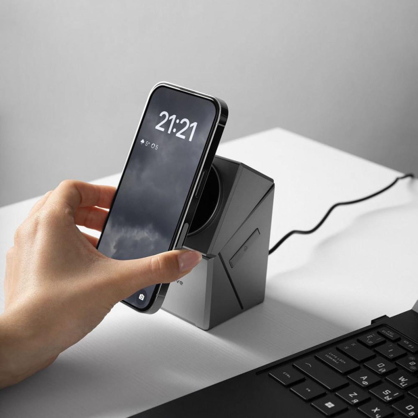 Бездротовий ЗП Proove Iron Hide 3 in 1 Qi2 gray