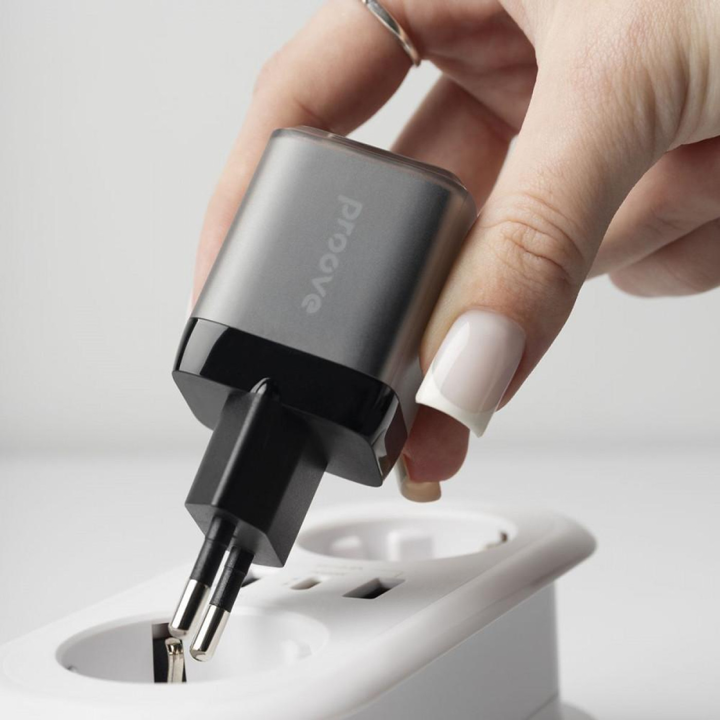 Зарядное устройство Proove Pure GaN Plus 30W (Type-C + USB) black (WCPU30111201)