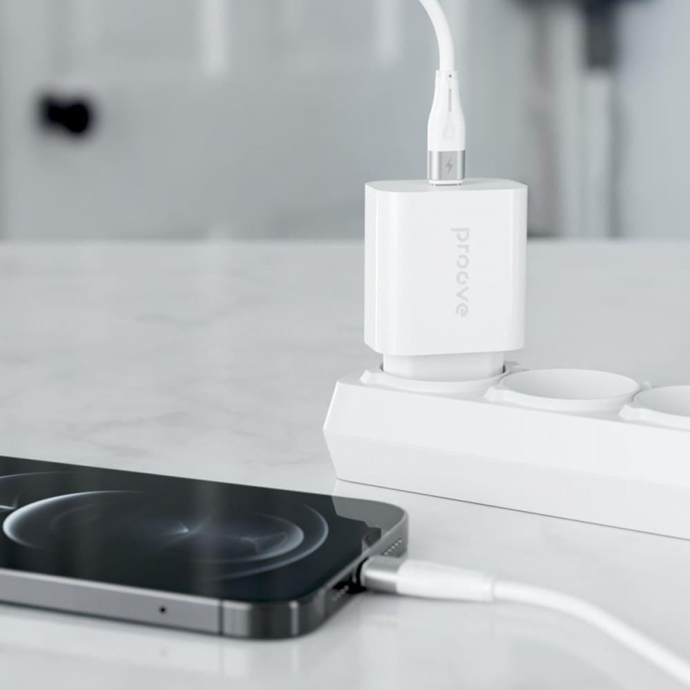 Зарядное устройство Proove Rapid 20W (Type-C) + Кабель Type-C to Lightning white (WCRP20012102)
