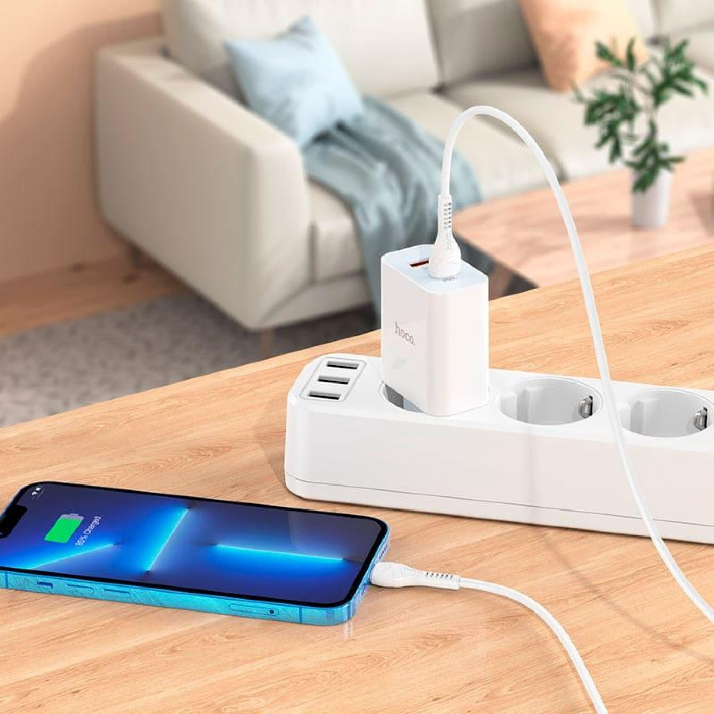 Зарядное устройство Hoco C97A PD20W+QC3.0 charger White (6931474766076)