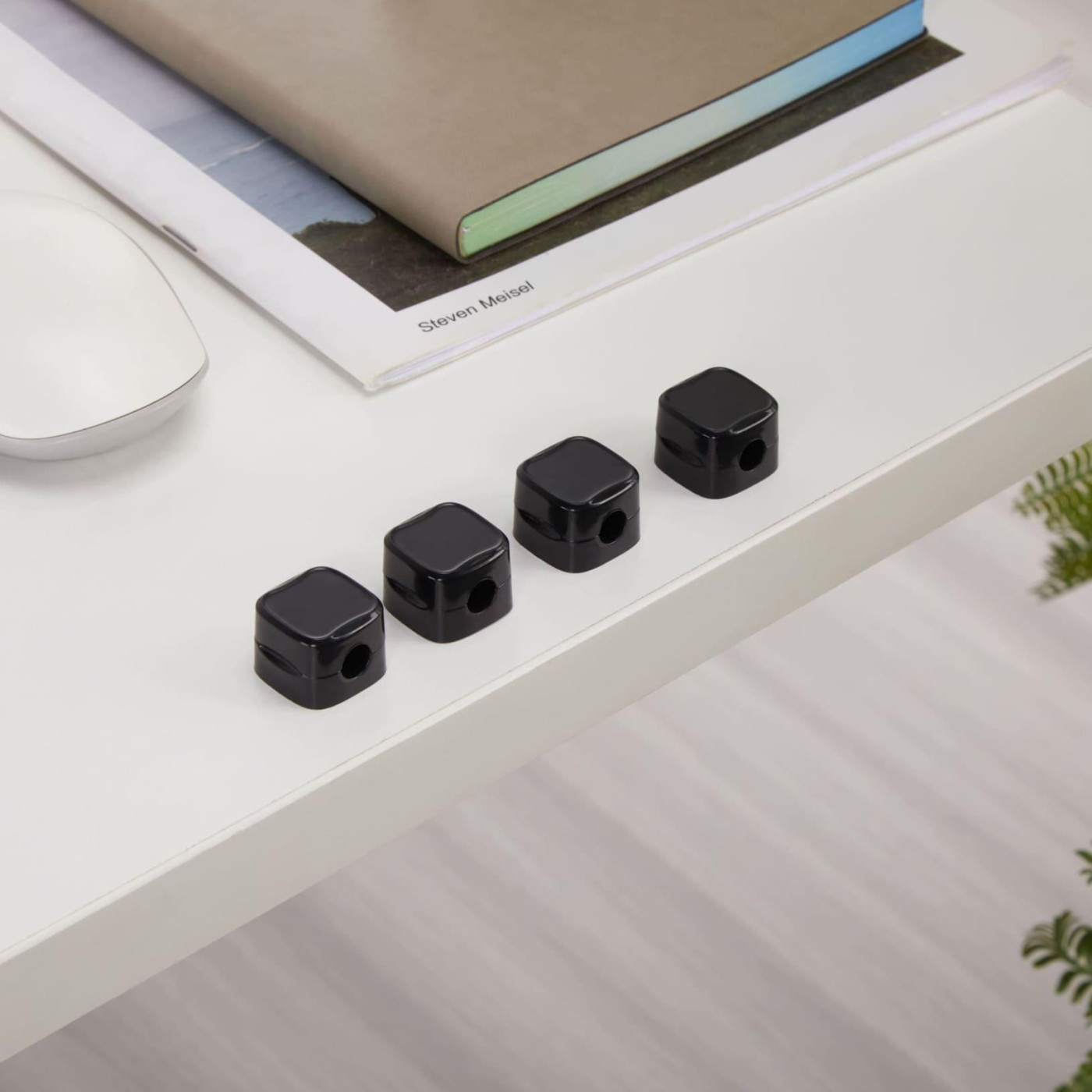 Органайзер для кабелю OfficePro CM002B Black