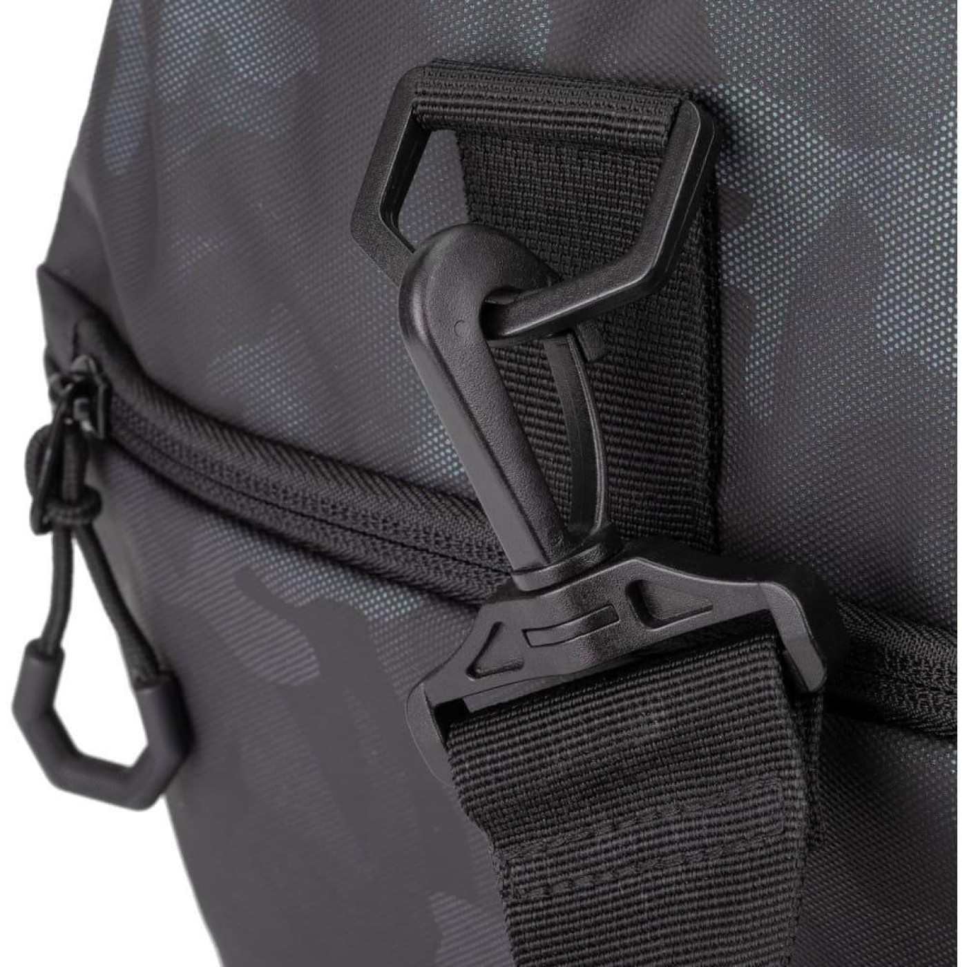 Дорожня сумка 60л RivaCase 7643 (Navy Camo)