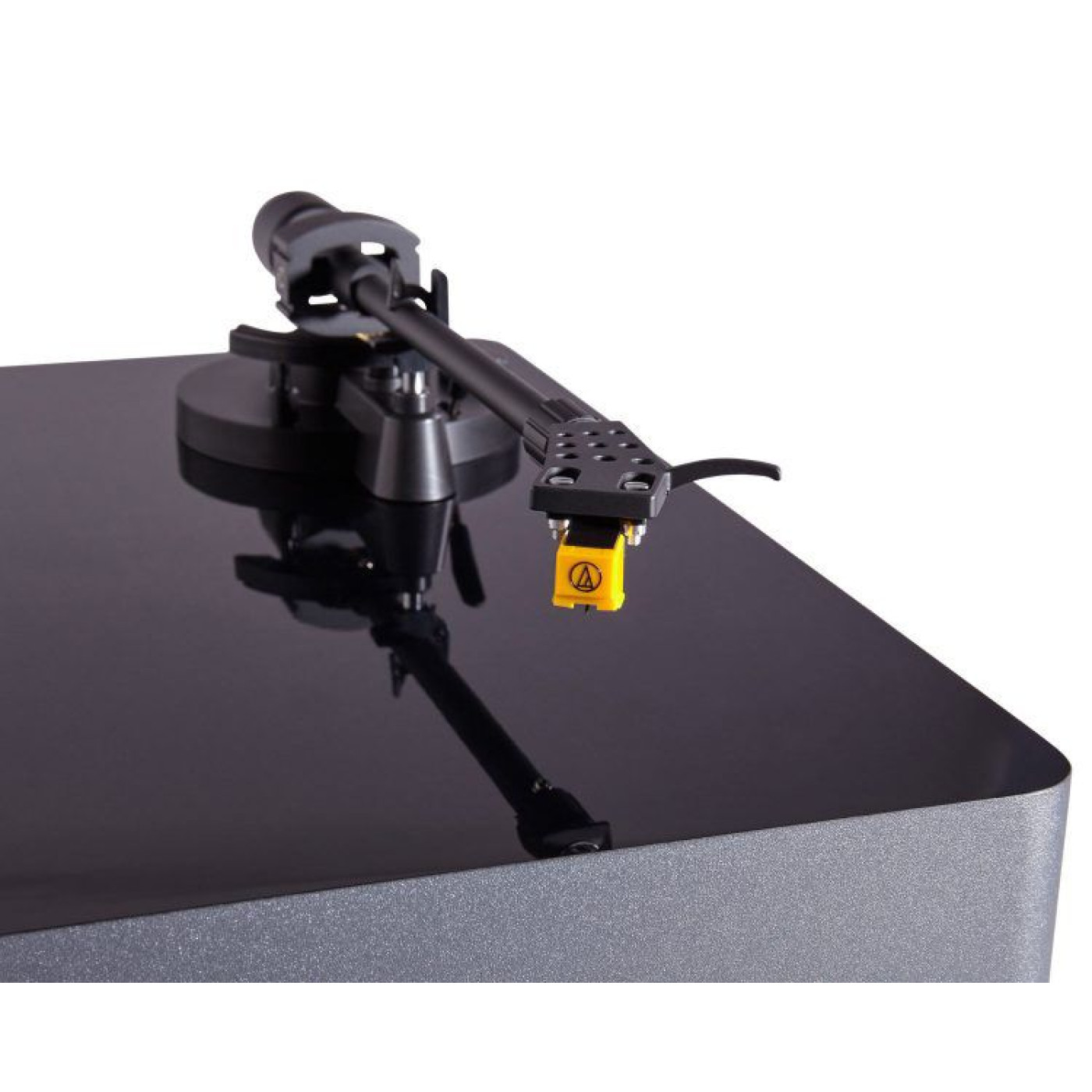 Виниловий програвач Elac Miracord 50 SCHW HG