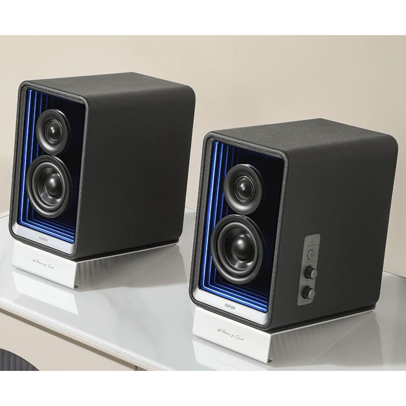 Акустическая система Edifier a 2.0 QR65 70W Bluetooth Hi-Res Black (QR65Black)