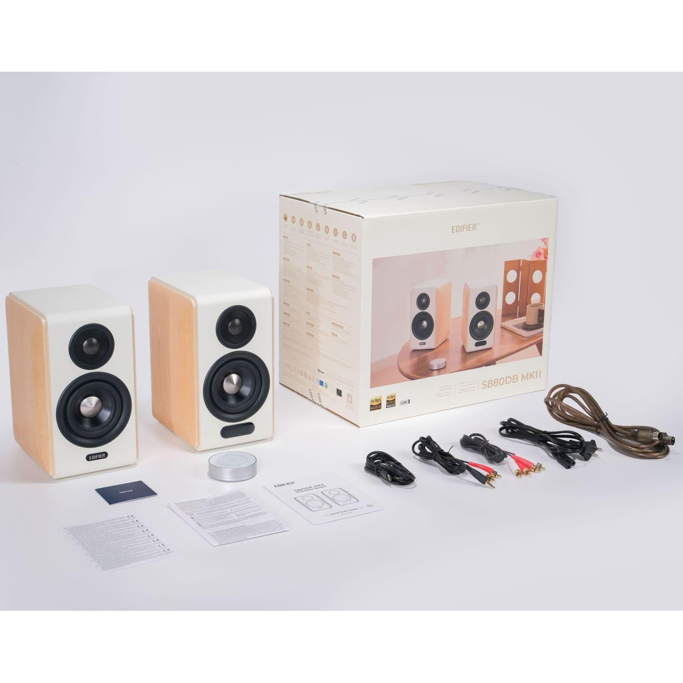 Акустическая система Edifier a 2.0 S880DB MKII 88W Bluetooth Hi-Res White (S880DBMK2)