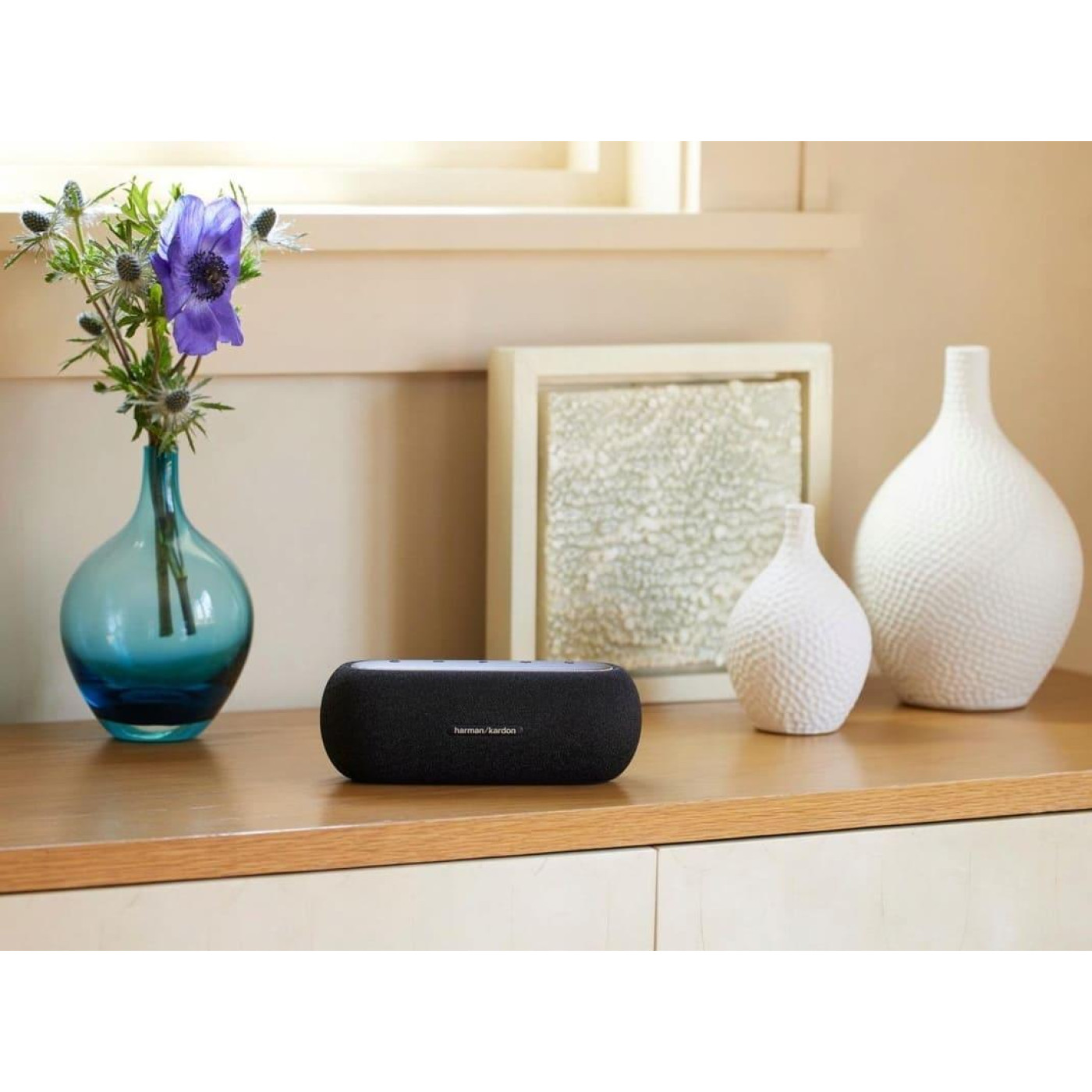 Портативная акустика HARMAN KARDON Harman-Kardon Luna Black (HKLUNABLKEU)