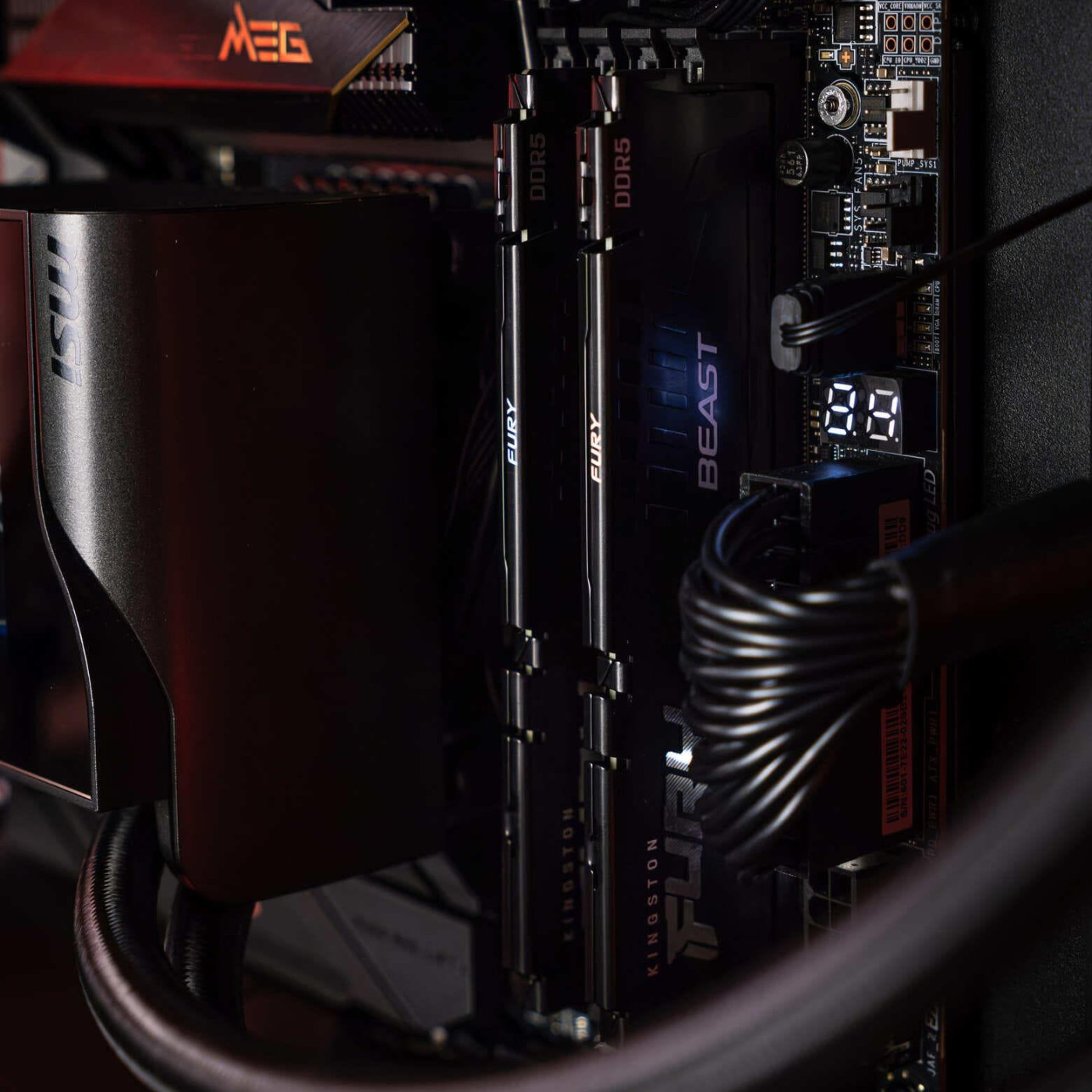 Комп'ютер Powered by MSI BF6_1051 (RTX 5080, Intel Core Ultra, 64 Гб, SSD 2 ТБ)