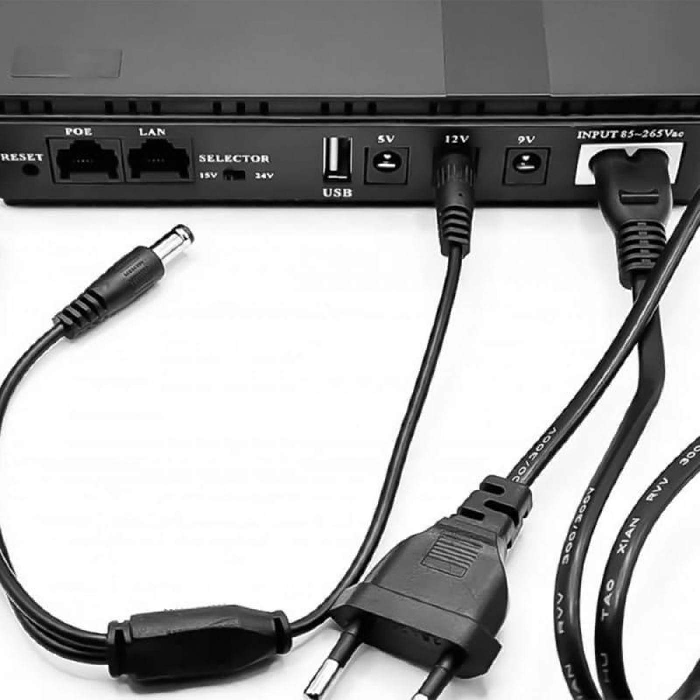 Джерело безперебійного живлення 18 ВА / 18 Вт / 10.4 А*ч (584670001)