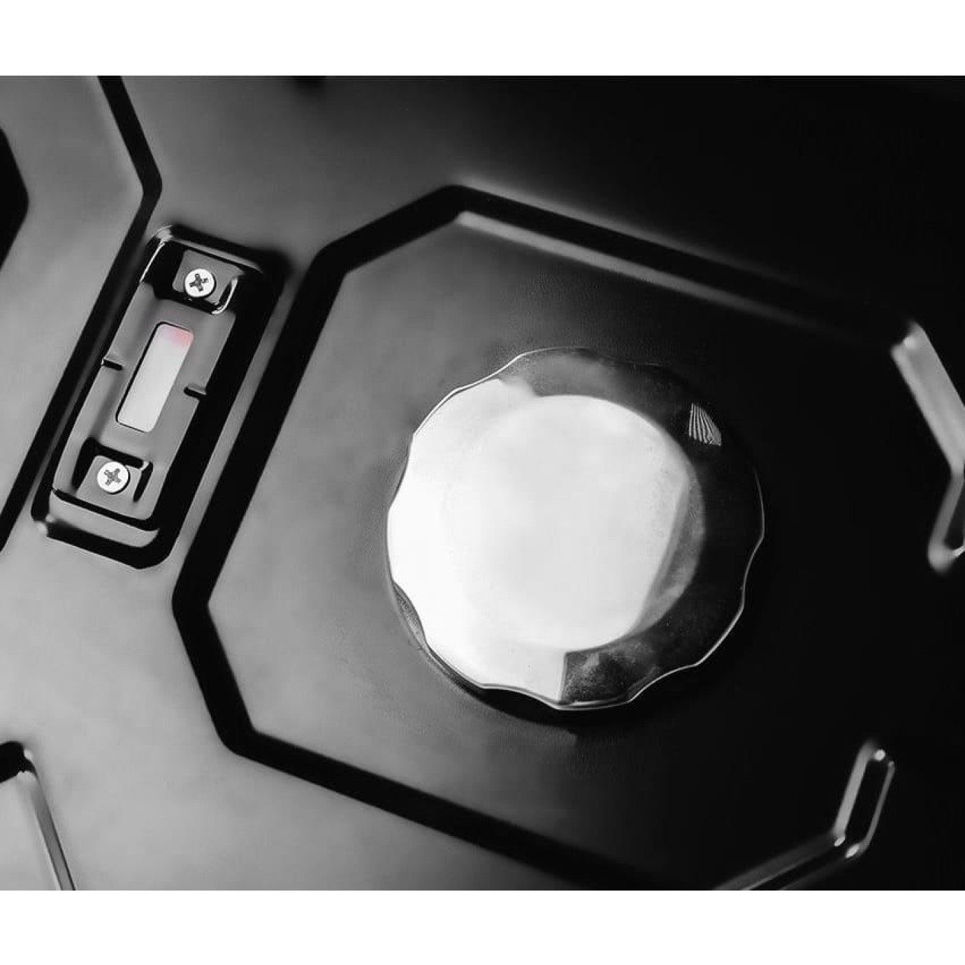 Генератор Neo Tools 230V, 1 фаза, 2.8/3kW, електростарт, AVR (04-730)