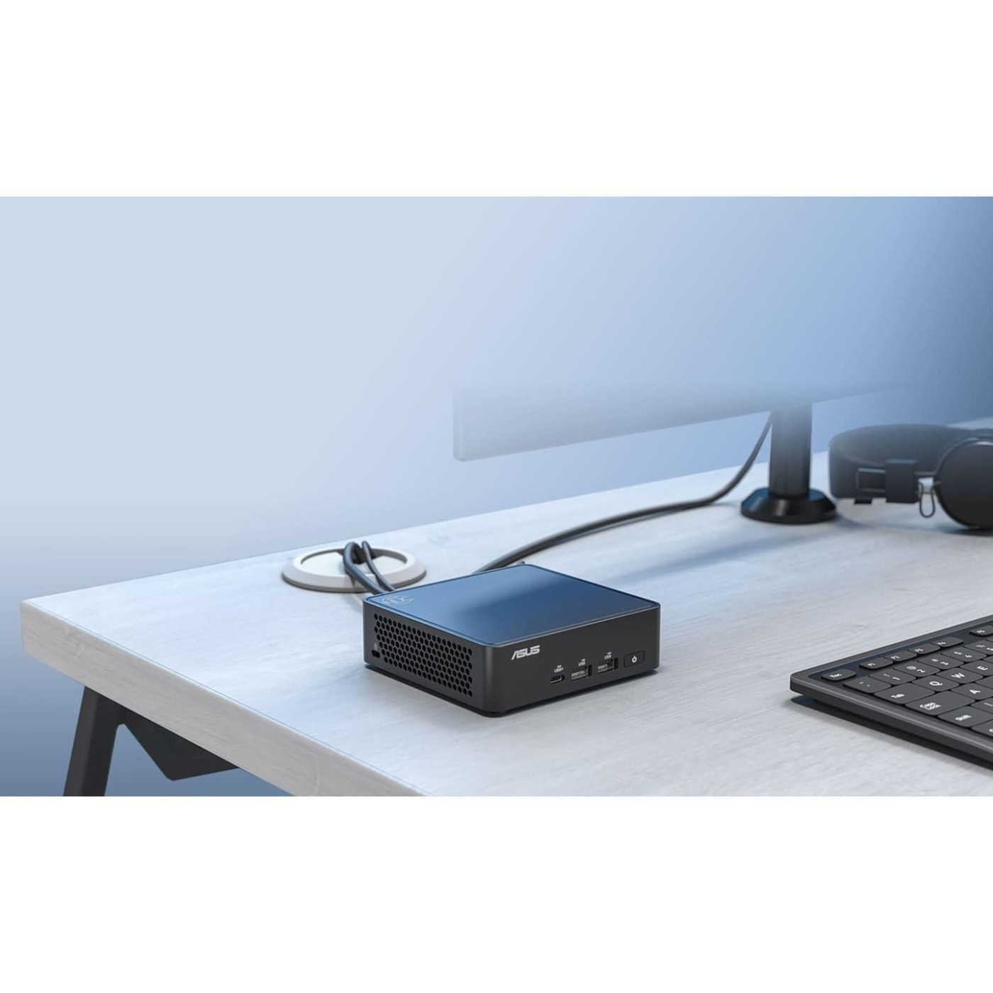 Компьютер ASUS NUC 15 PRO RNUC15CRKU700002 Intel Core Ultra 7 255H/Без ОЗП/Без SSD/Intel Arc Graphics/Без ОС (90AR00R2-M00090)