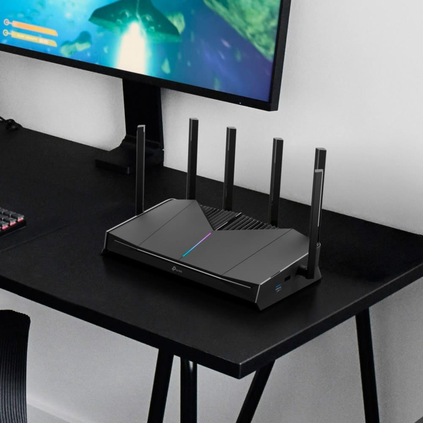 Роутер TP-Link Archer GE400, Black, Wi-Fi 7 (до 6453 Mb/s, 2.4/5GHz), 1хLAN (1000/2500 Mb/s), 3хLAN (100/1000 Mb/s), 1хWAN (1000/2500 Mb/s), 1хUSB 3.0