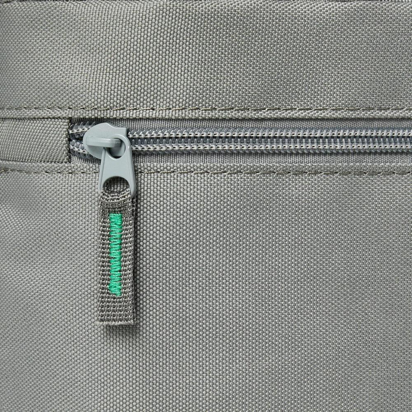 Рюкзак для ноутбука Rivacase 15.6 5567 (Grey) (5567 (Grey))