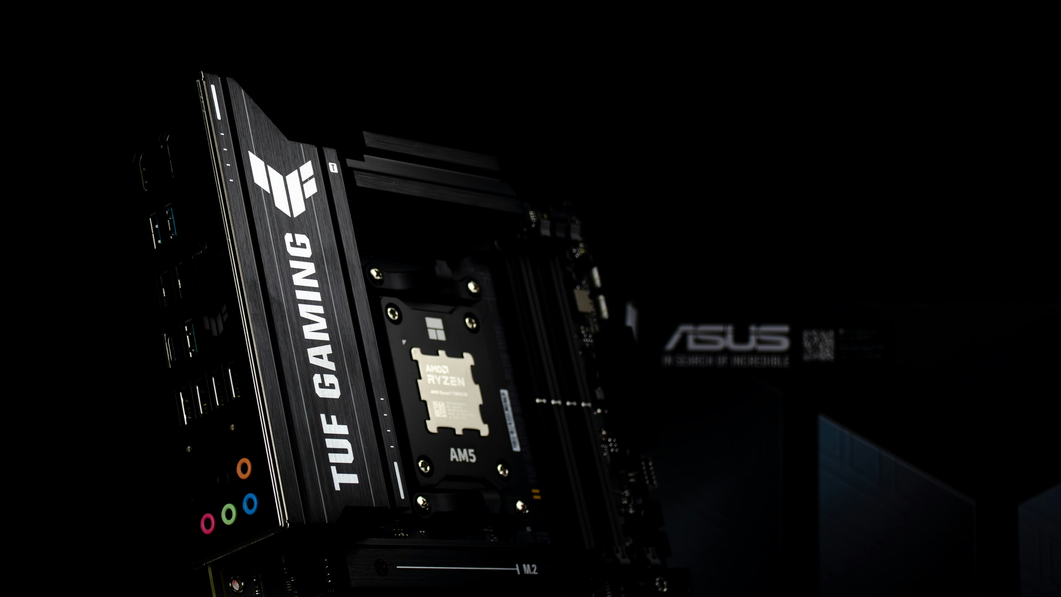 Материнская плата ASUS TUF GAMING A620-PRO WIFI (TUF GAMING A620-PRO WIFI) (Socket AM5, AMD A620, ATX) — Форм-фактор ATX: пространство для расширений
