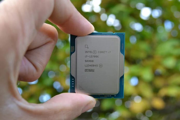 Процессор Intel Core i7 13700KF (BX8071513700KF) (Socket 1700, 24T, 5.4 ГГц, Box) Б/у — Core i7 — семейство высокопроизводительных процессоров