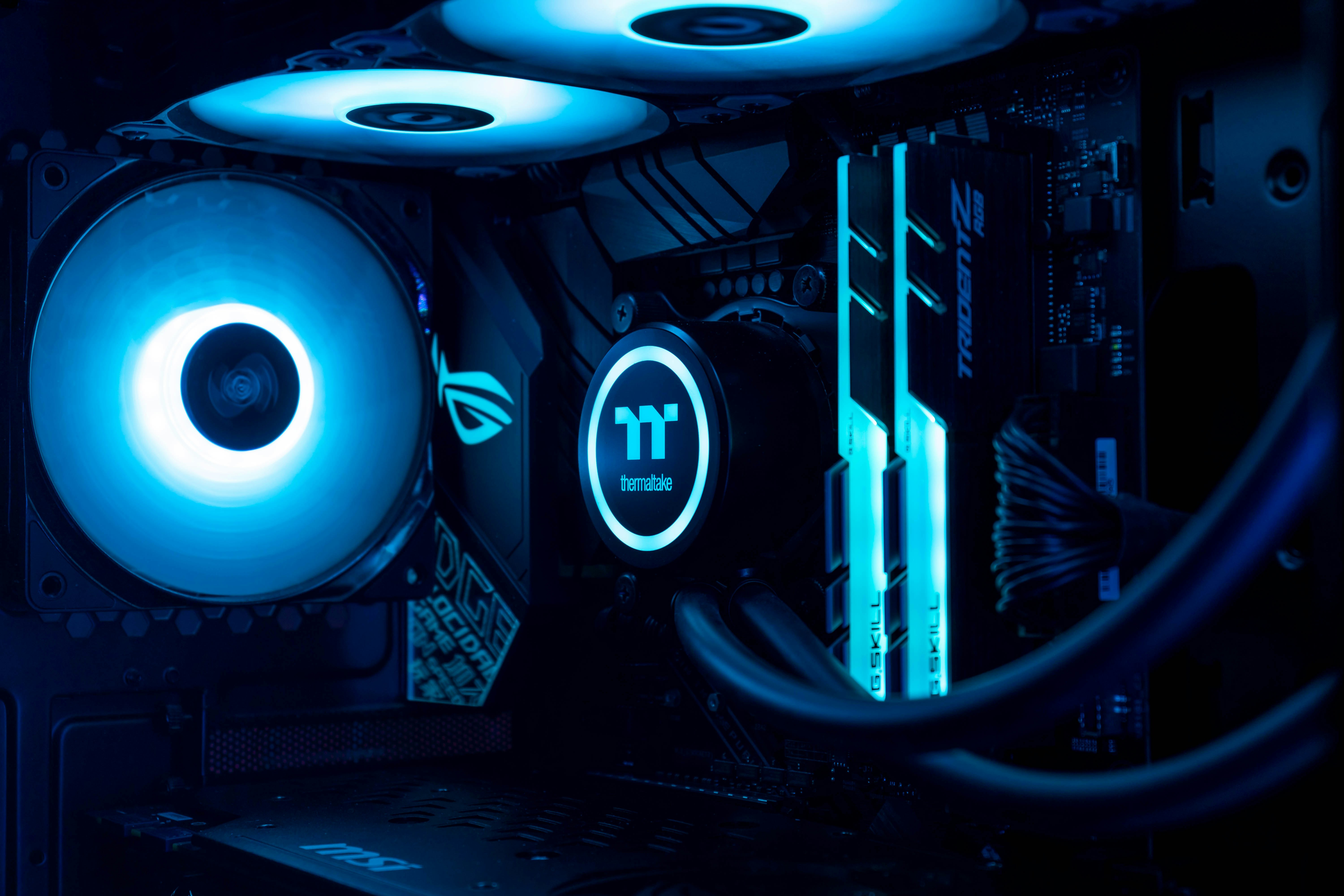 СВО Thermaltake Water 3.0 Riing RGB 360 (CL-W108-PL12SW-A) — Радиатор 360 мм для эффективного охлаждения