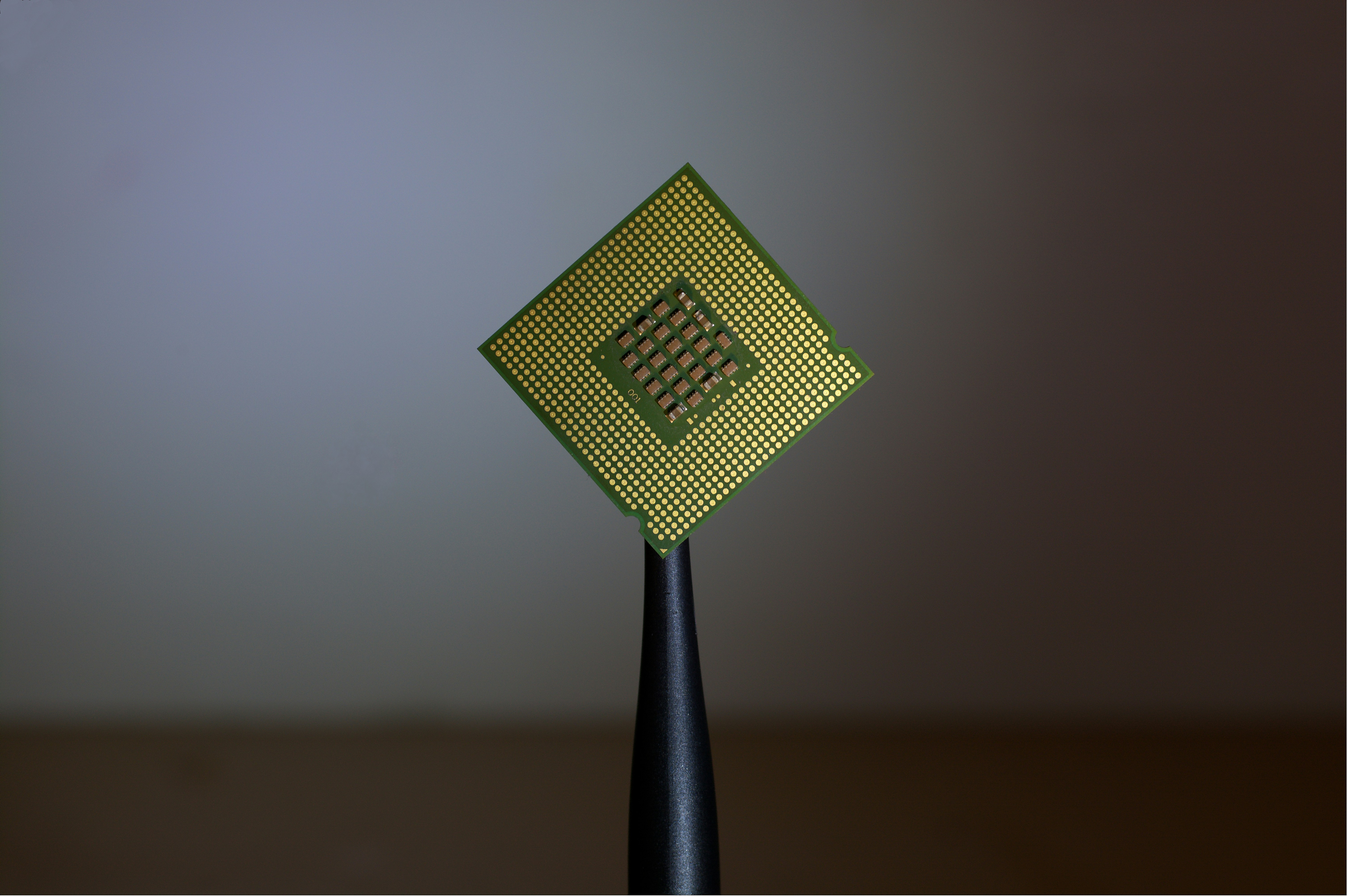Процессор Intel Pentium Gold G6400 (CM8070104291810) (Socket 1200, 4T, 4.0 ГГц, Tray)