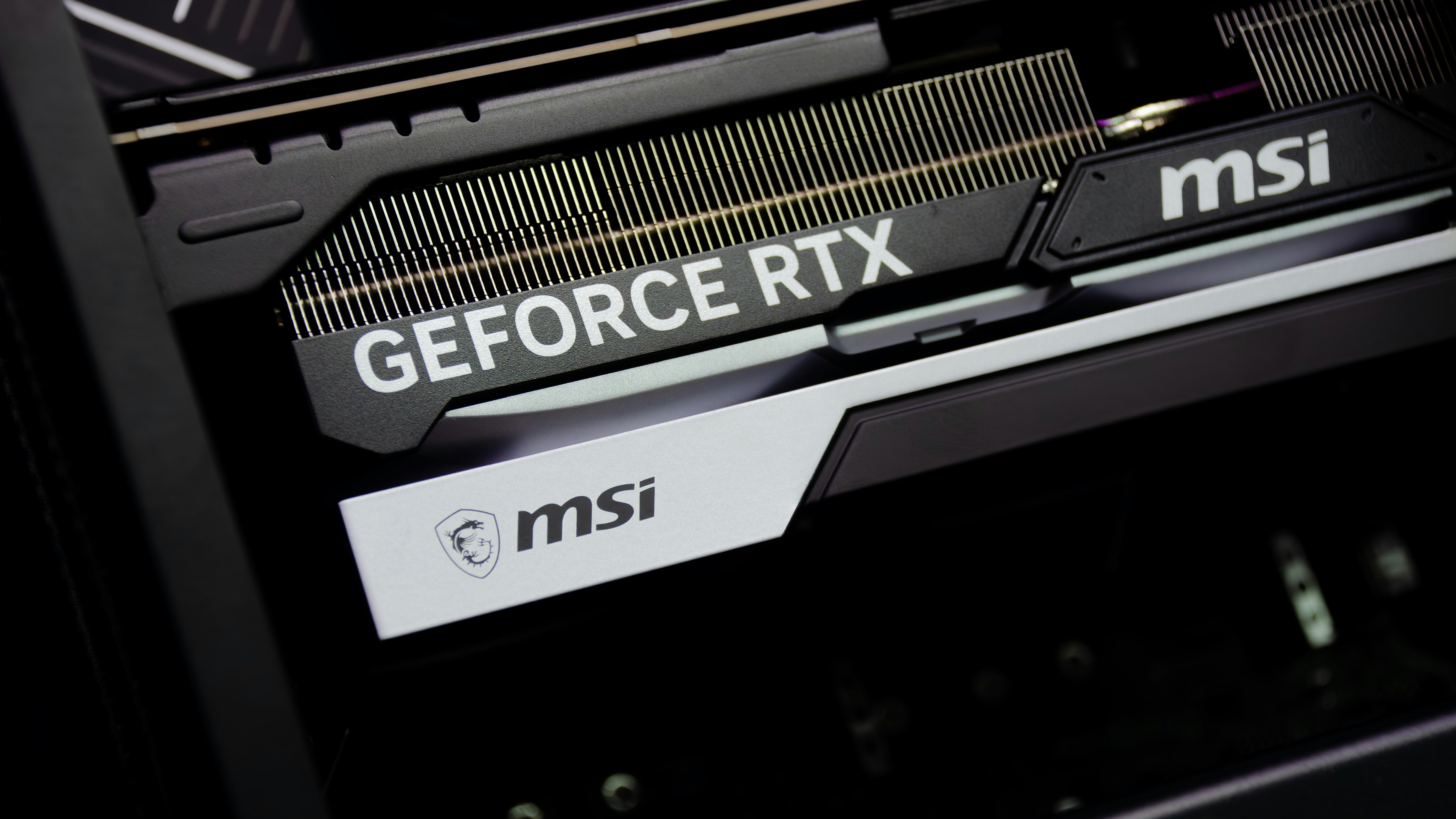 Материнская плата MSI MAG B760 TOMAHAWK WIFI (MAG B760 TOMAHAWK WIFI) (Socket 1700, Intel B760, ATX) Б/у