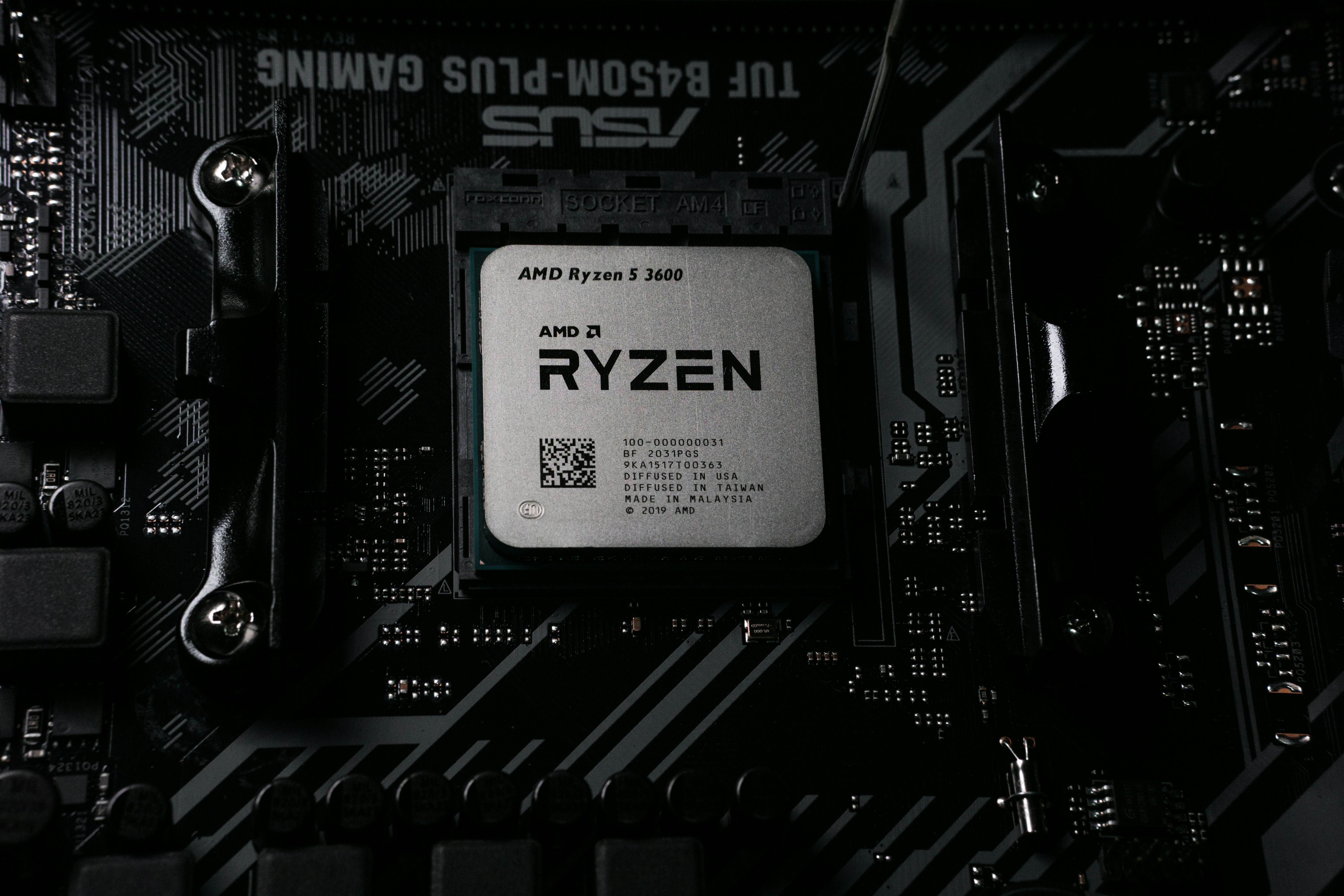 Процессор AMD Ryzen 5 7600 (100-000001015) (Socket AM5, 12T, 5.1 ГГц, Tray)
