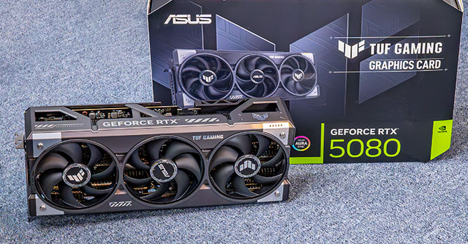 Видеокарта ASUS RTX 5080 16GB TUF Gaming OC Edition (TUF-RTX5080-O16G-GAMING) (GDDR7, 256 bit, PCI-E v5.0 x16) — Графический чип RTX 5080: мощность и эффективность