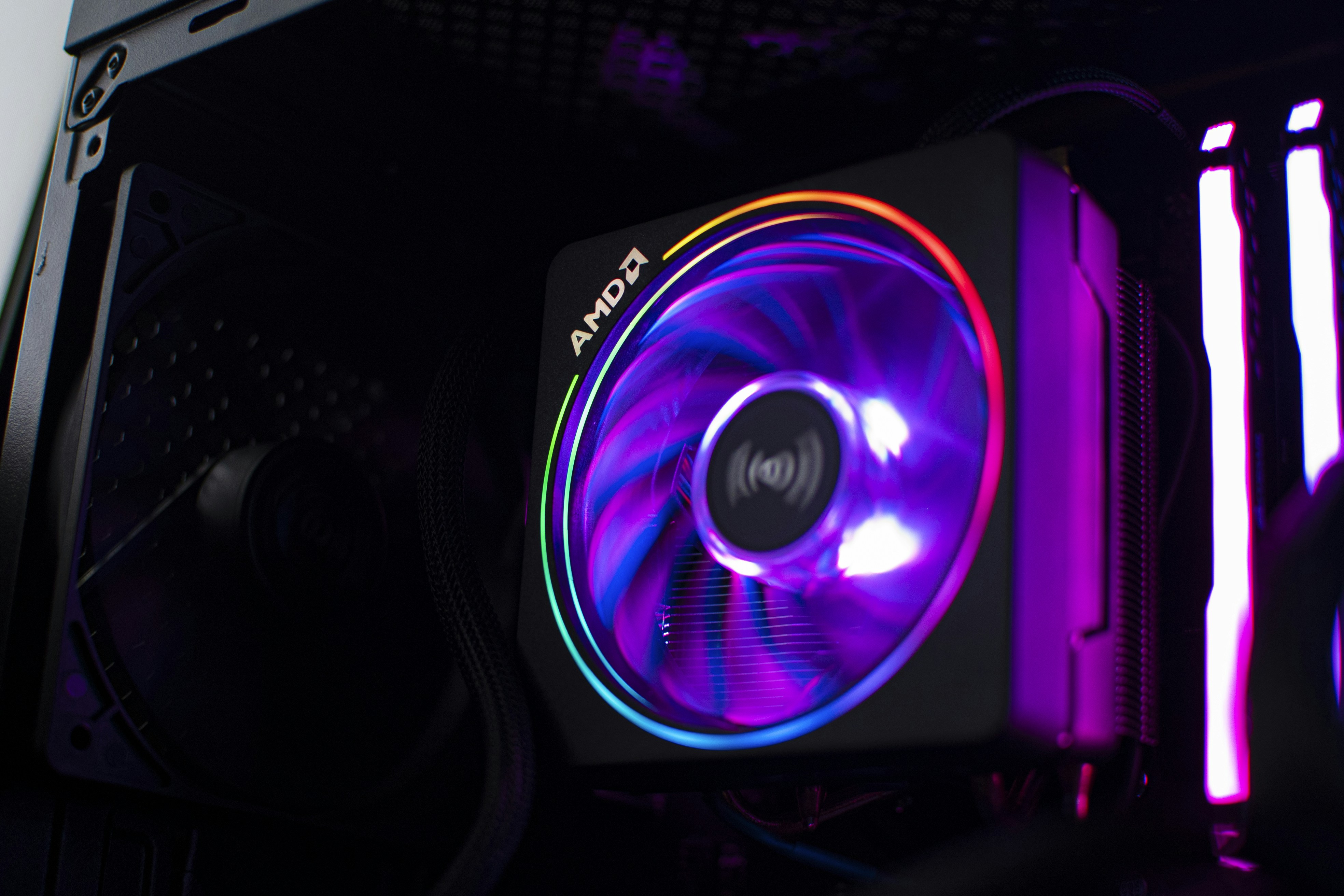 СВО Thermaltake Floe Riing RGB 360 TT Premium Edition (CL-W158-PL12SW-A) — Сумісність із численними сокетами CPU