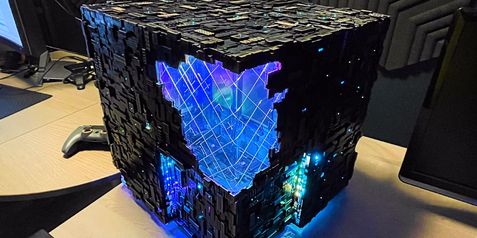 Корпус QUBE GALAXY Black (GALAXY_FCNU3) — Игровой корпус с эффективным охлаждением