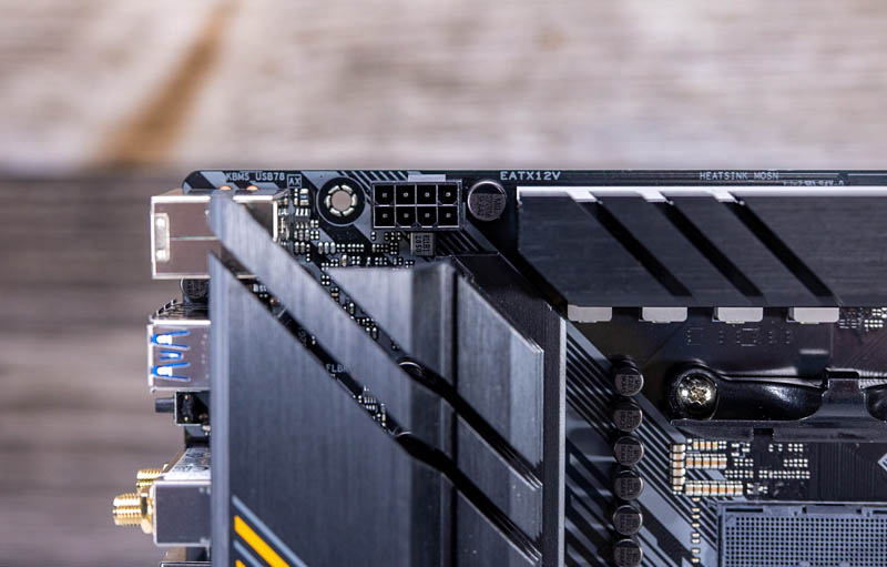 Материнская плата ASUS TUF GAMING B550-PLUS WIFI II (TUF GAMING B550-PLUS WIFI II) (Socket AM4, AMD B550, ATX) — 24+8-контактные разъемы питания для стабильности системы