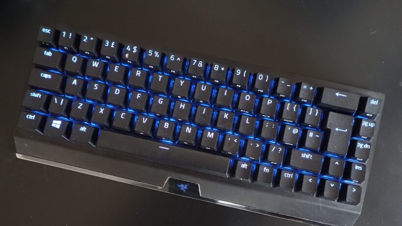 Клавіатура Razer BlackWidow V3 Mini Hyperspeed Green Wireless Black (RZ03-03891600-R3R1) — Компактний формат для зручності використання