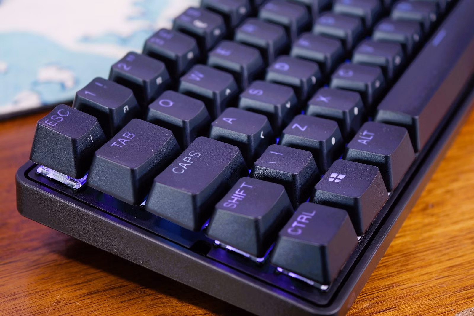 Клавиатура SteelSeries Apex Pro Mini RGB OmniPoint Switches Wireless Black (64842) — Яркая RGB подсветка клавиш